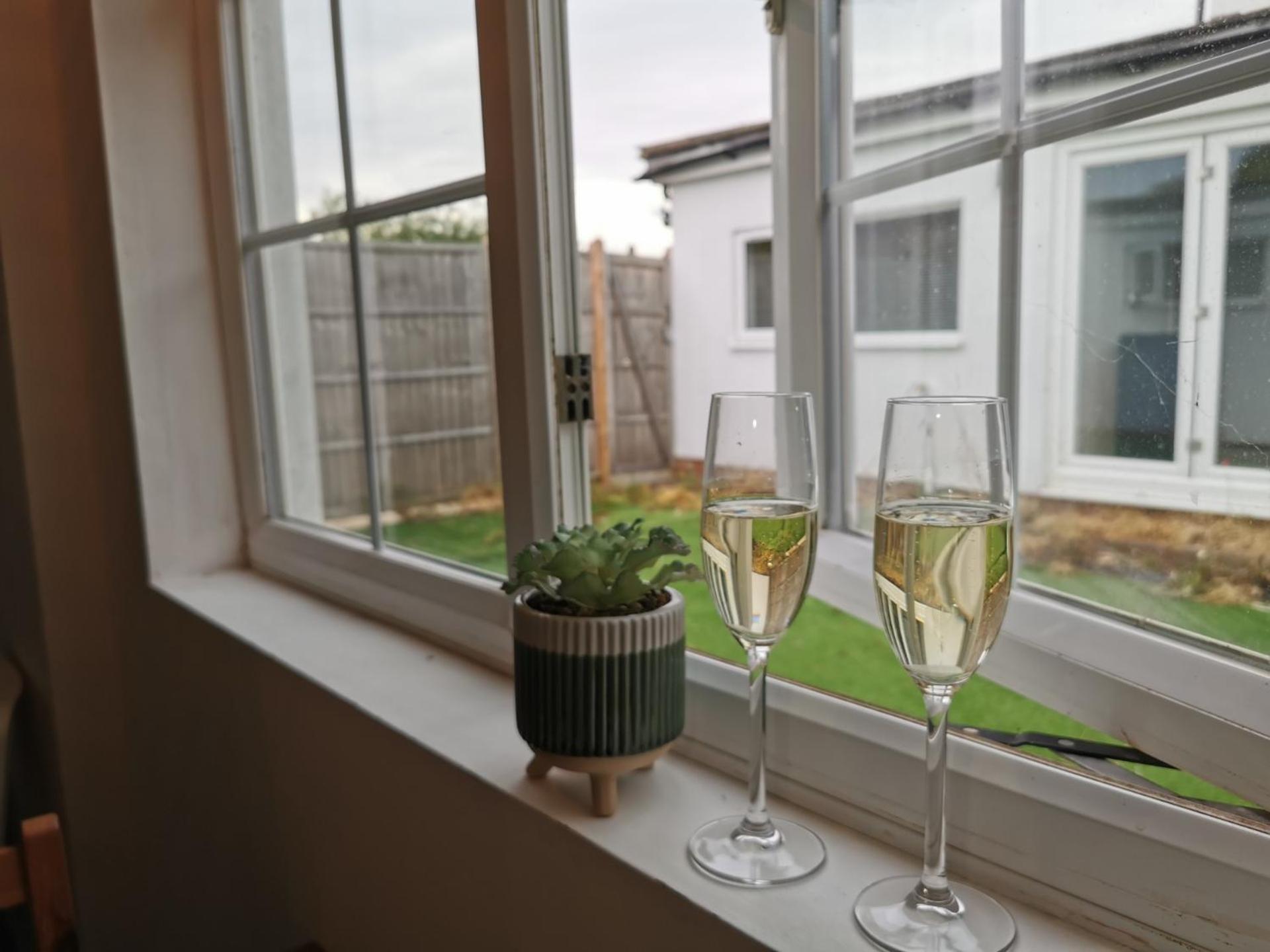 Cosy Studio In Havant! Near A3 And Staunton Country Park Esterno foto